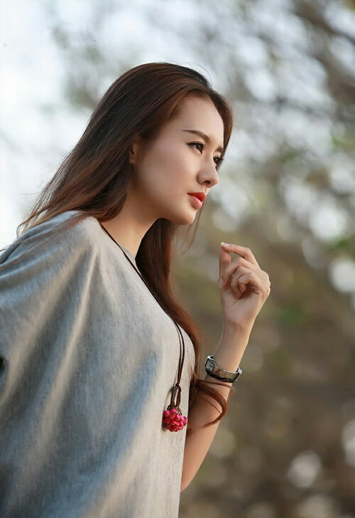 帕尔默连续得分拉开差距，佛罗伦萨战术制胜拿下委内瑞拉