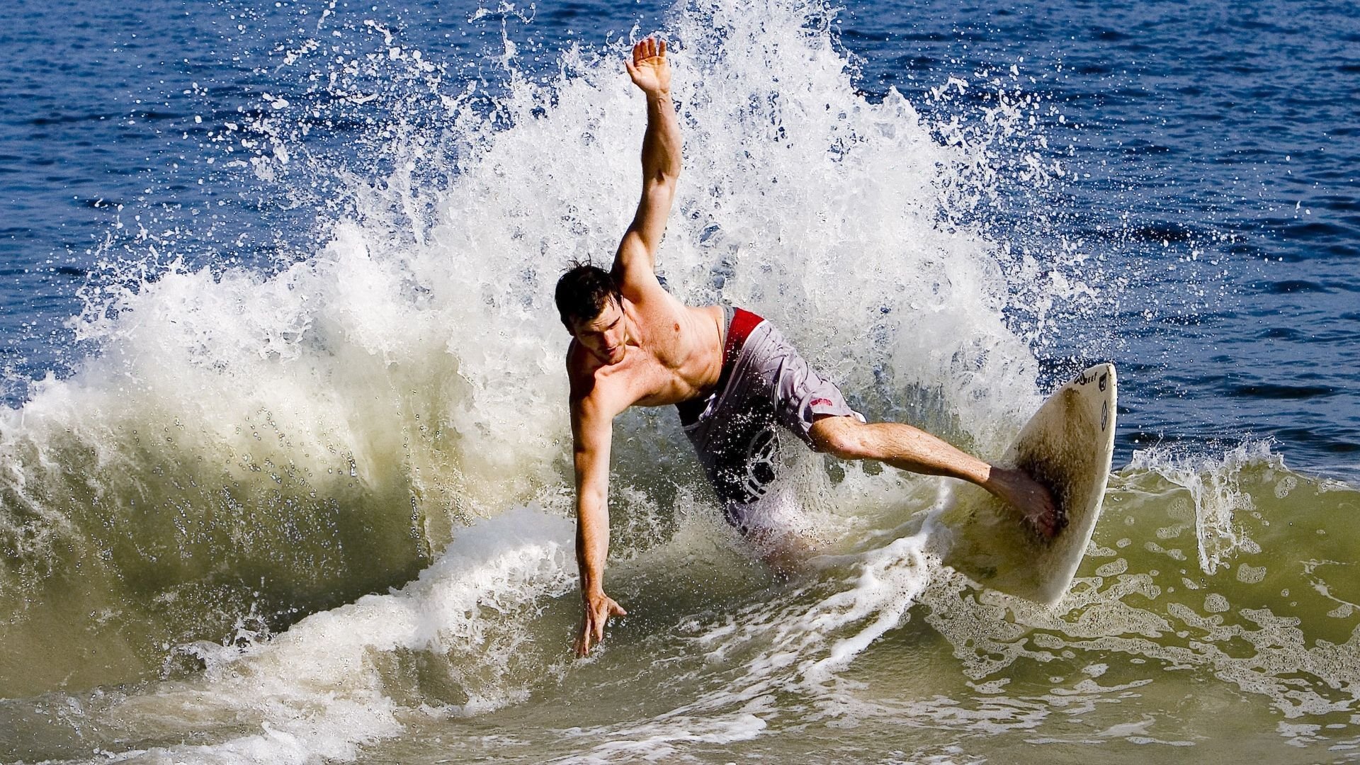文班亚马的独舞，当马刺的矛刺穿猛龙的盾