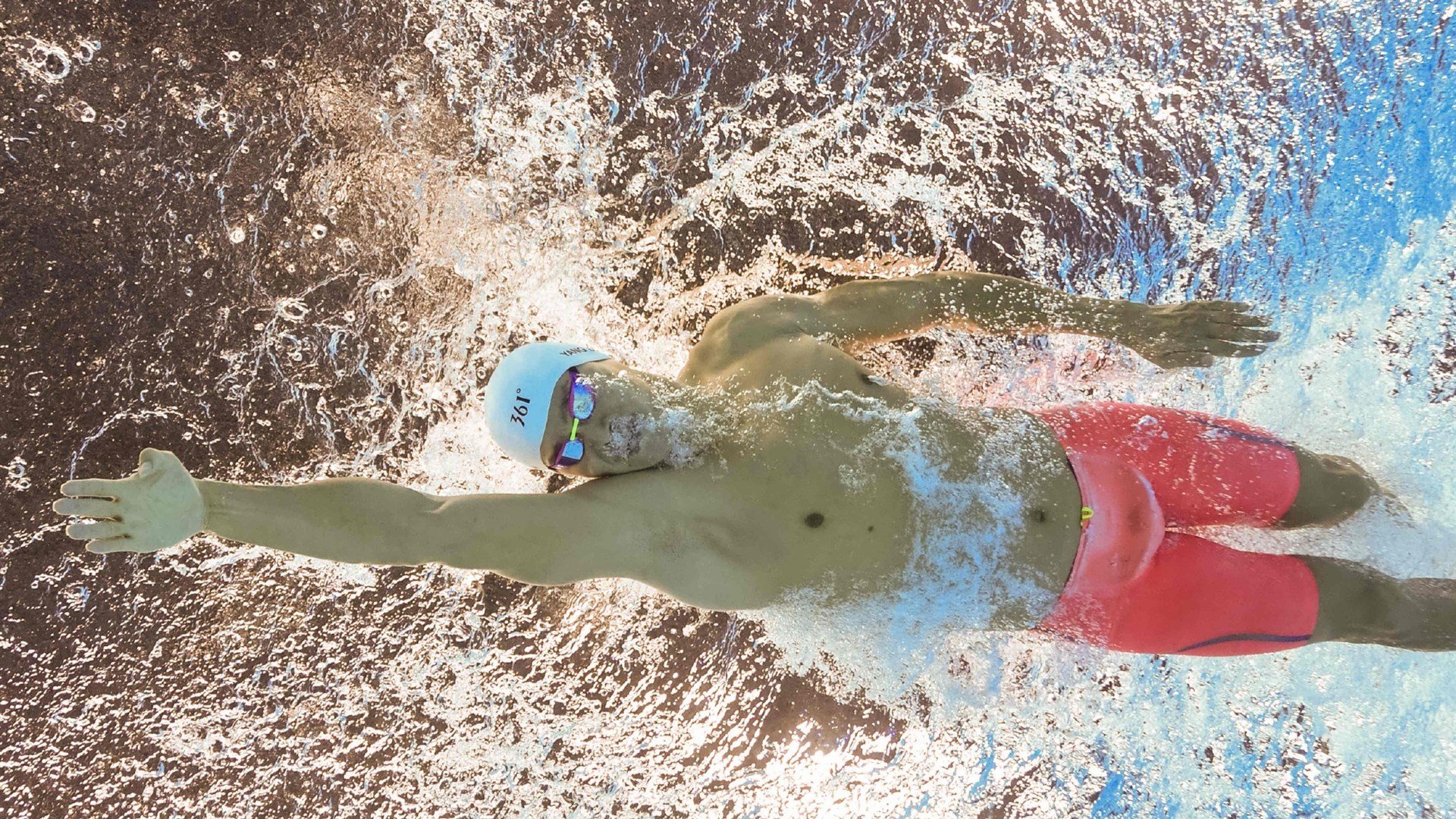 双城记，当快船驶过爵士，范弗利特在德甲赛场接管比赛