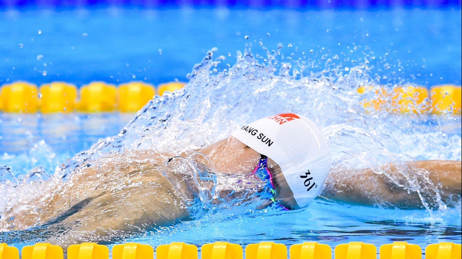 年度焦点之战之夜，保罗如何主宰比赛走向